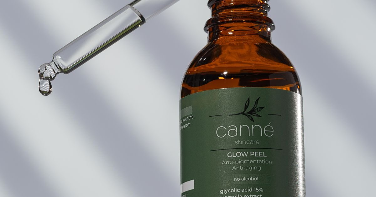 Glycolic Acid for Skin: Benefits, Safe Strength and How to Use It