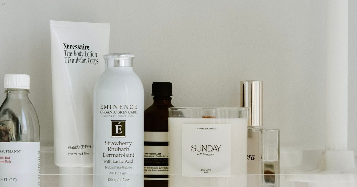 Minimalist vs Derma Co: How the Two Brands Really Compare