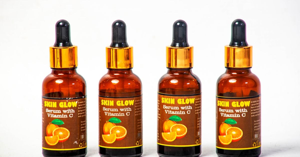 Vitamin C Serum: Benefits, Best Strength and How to Use It
